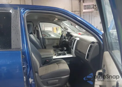 2010 Dodge Ram 1500 Slt/Sport/Trx из США, поврежденный, VIN 1D7RV1GT0AS193874